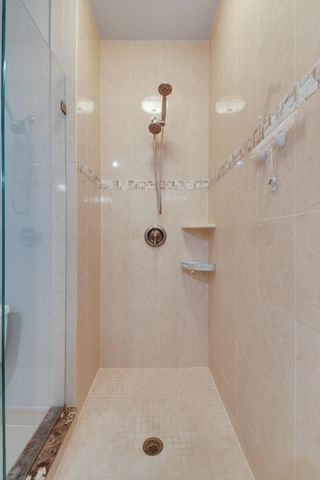 206 Ryder Cup Circle S, Palm Beach Gardens, FL 33418