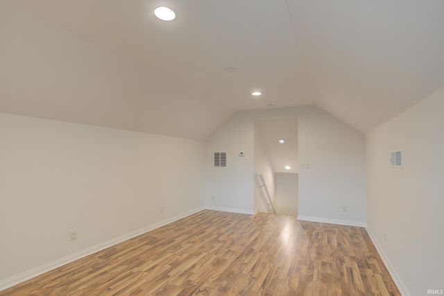 3025 Paradise Circle, Newburgh, IN 47630