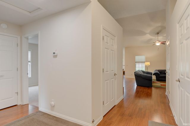 3025 Paradise Circle, Newburgh, IN 47630