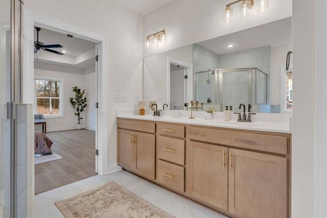 2007 COLLEGE RD, Southaven, MS 38672