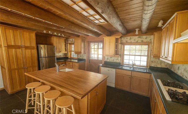 2801 Arctic Drive, Pine Mountain Club, CA 93222