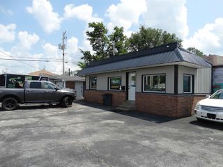 1003 E Riverside Drive, Evansville, IN 47114