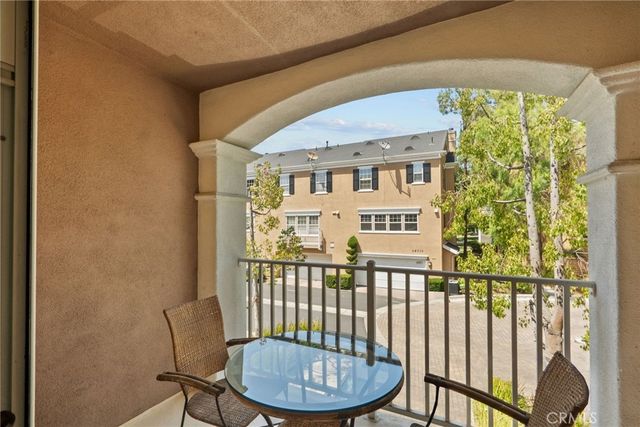 24012 Brideport Lane 12, Valencia, CA 91355