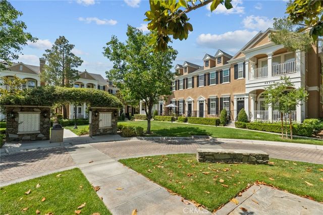 24012 Brideport Lane 12, Valencia, CA 91355