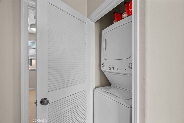 24012 Brideport Lane 12, Valencia, CA 91355