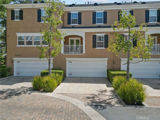 24012 Brideport Lane 12, Valencia, CA 91355