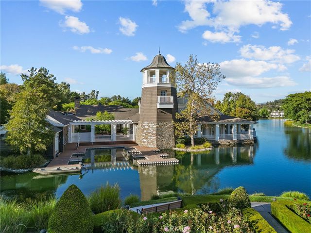 24012 Brideport Lane 12, Valencia, CA 91355