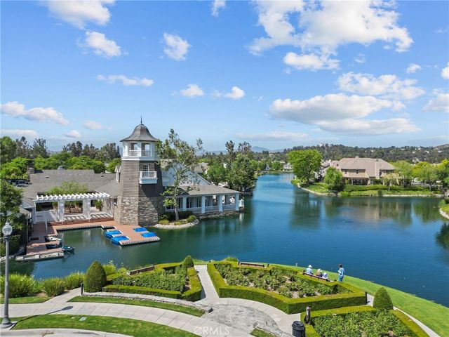 24012 Brideport Lane 12, Valencia, CA 91355