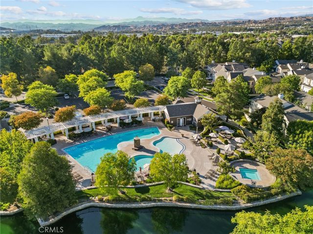 24012 Brideport Lane 12, Valencia, CA 91355