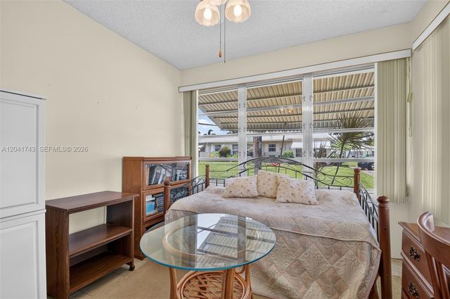 3241 Ridge Hill Road, Boynton Beach, FL 33435
