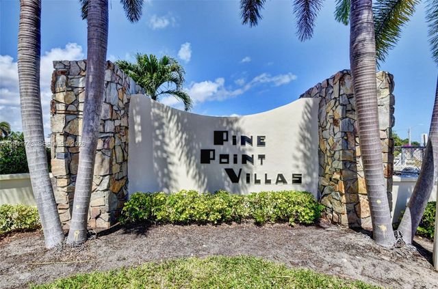 3241 Ridge Hill Road, Boynton Beach, FL 33435