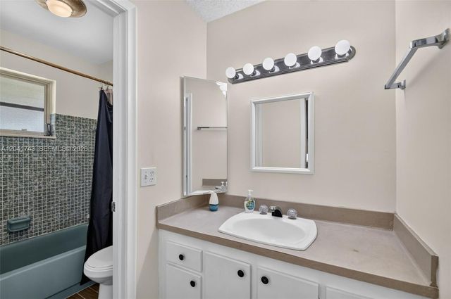 3241 Ridge Hill Road, Boynton Beach, FL 33435