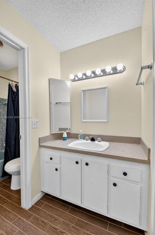 3241 Ridge Hill Road, Boynton Beach, FL 33435