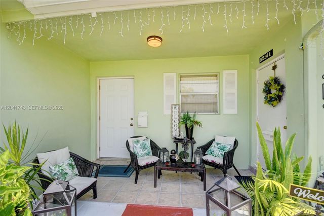 3241 Ridge Hill Road, Boynton Beach, FL 33435