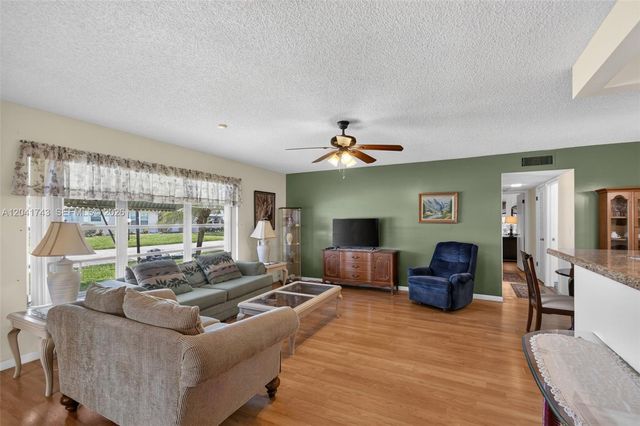 3241 Ridge Hill Road, Boynton Beach, FL 33435