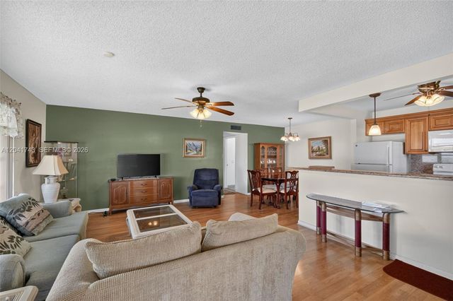3241 Ridge Hill Road, Boynton Beach, FL 33435