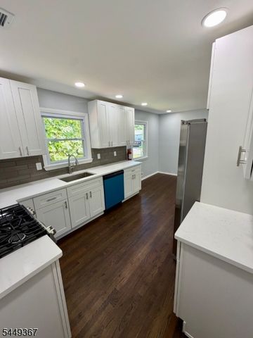 48 Valley View Rd, Hillside Twp., NJ 07205