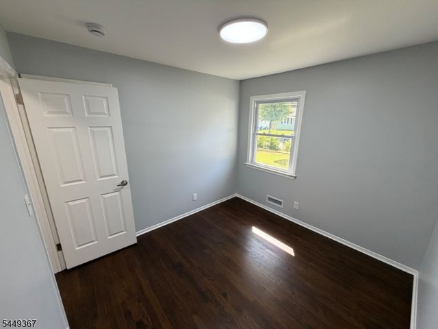 48 Valley View Rd, Hillside Twp., NJ 07205