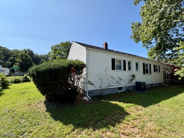 48 Valley View Rd, Hillside Twp., NJ 07205
