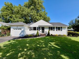 48 Valley View Rd, Hillside Twp., NJ 07205
