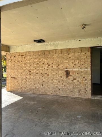 125 W Durant Street, Bennington, OK 74723