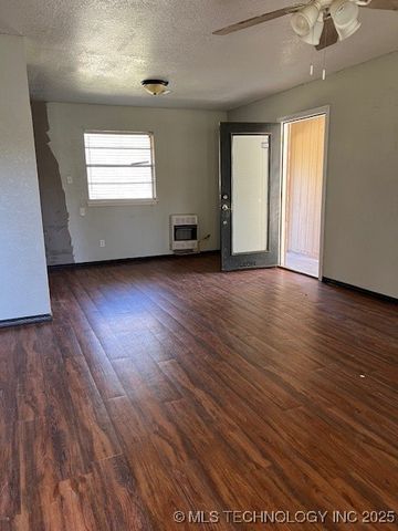 125 W Durant Street, Bennington, OK 74723