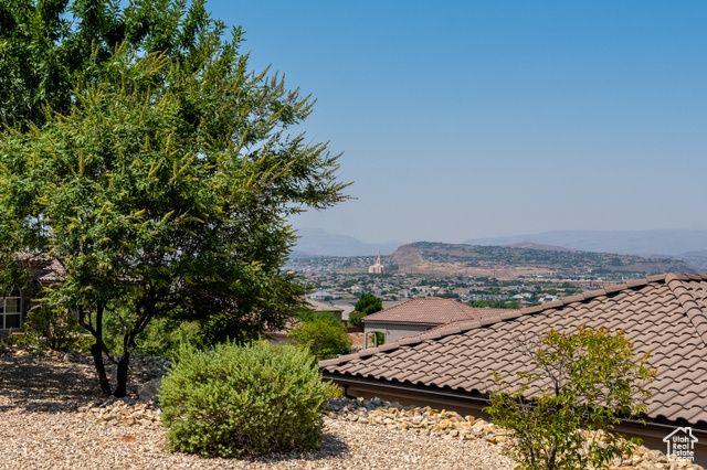 1301 E BLUE SKY DR, Washington, UT 84780