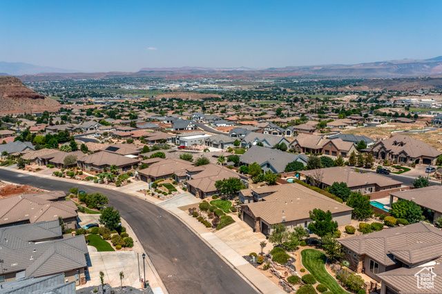 1301 E BLUE SKY DR, Washington, UT 84780