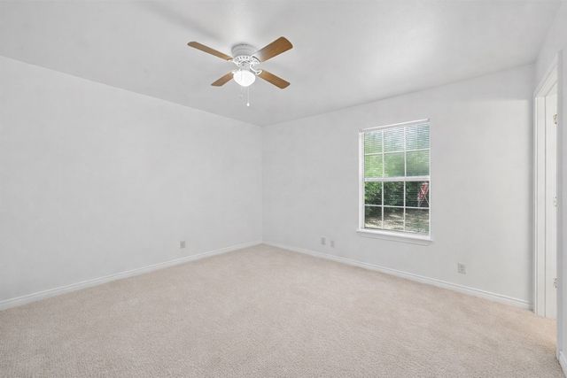 214 Wildflower Drive, Gun Barrel City, TX 75156