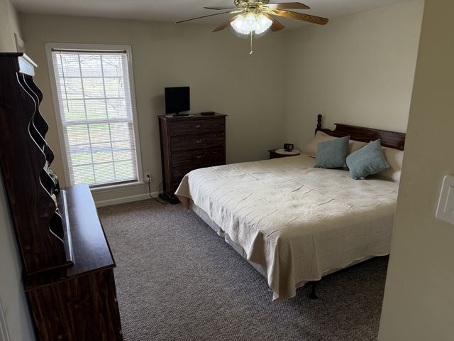 70 Dunn Leoma Rd, Leoma, TN 38468