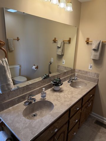 70 Dunn Leoma Rd, Leoma, TN 38468