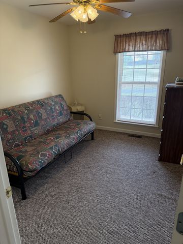 70 Dunn Leoma Rd, Leoma, TN 38468