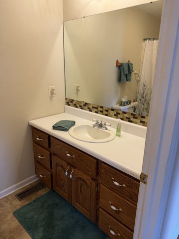 70 Dunn Leoma Rd, Leoma, TN 38468