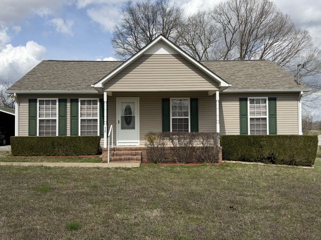 70 Dunn Leoma Rd, Leoma, TN 38468