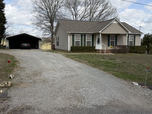 70 Dunn Leoma Rd, Leoma, TN 38468