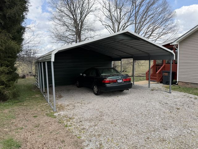 70 Dunn Leoma Rd, Leoma, TN 38468