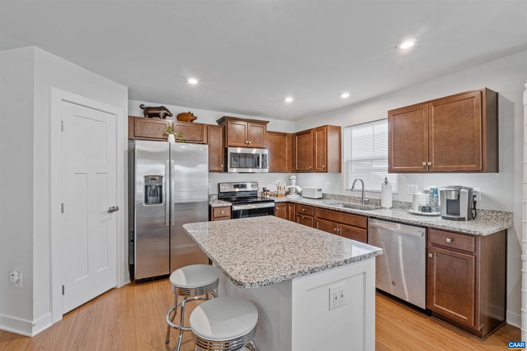 88 ARCHER DR, Palmyra, VA 22963