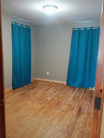 502 E Forest Street, Edmore, MI 48829