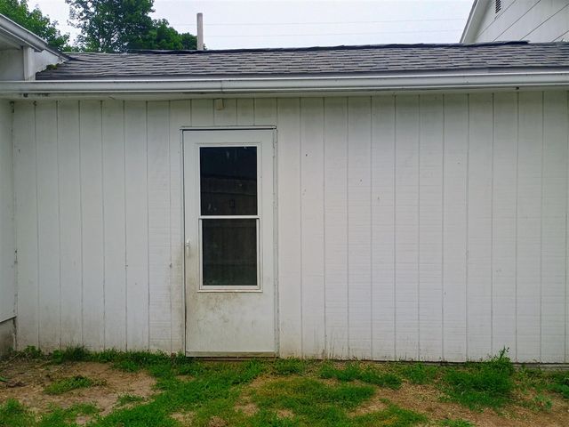 502 E Forest Street, Edmore, MI 48829