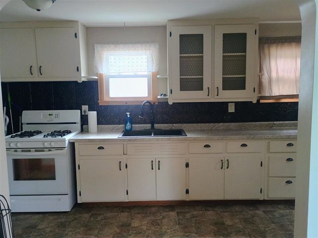 502 E Forest Street, Edmore, MI 48829