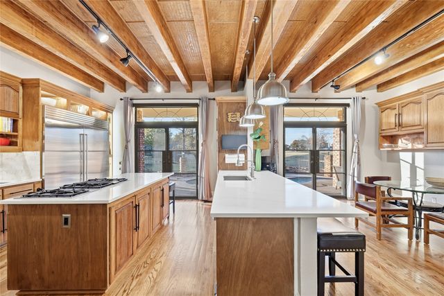 901 Ironwood Drive, Desoto, TX 75115