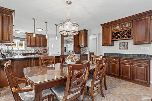 21220 Briar Rose Drive, Macomb Twp, MI 48044