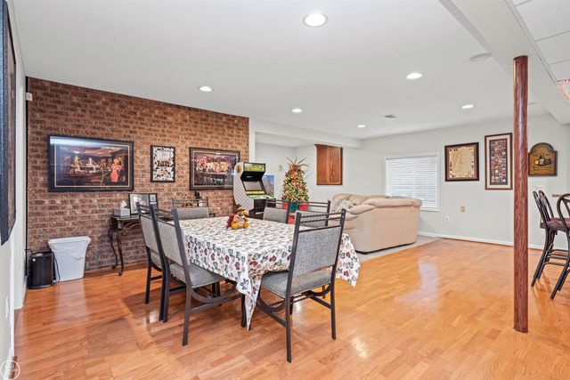 21220 Briar Rose Drive, Macomb Twp, MI 48044