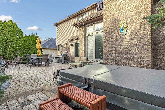 21220 Briar Rose Drive, Macomb Twp, MI 48044