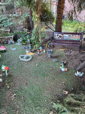 21220 Briar Rose Drive, Macomb Twp, MI 48044