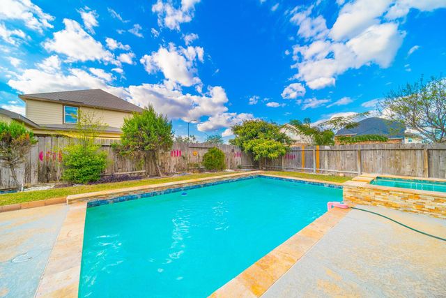 10923 Whistlers Cottage Court, Houston, TX 77088