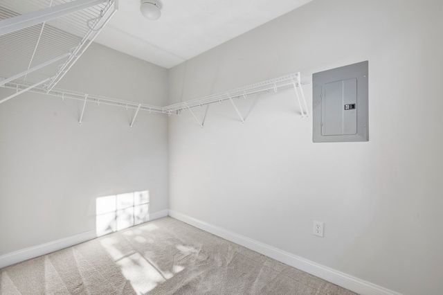 2A Auburn St 2A, Woburn, MA 01801