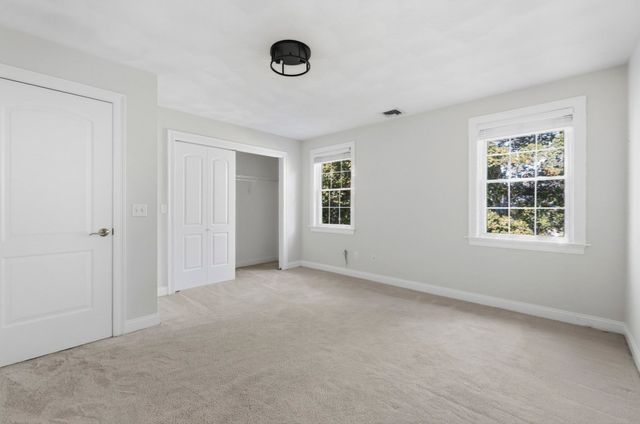 2A Auburn St 2A, Woburn, MA 01801