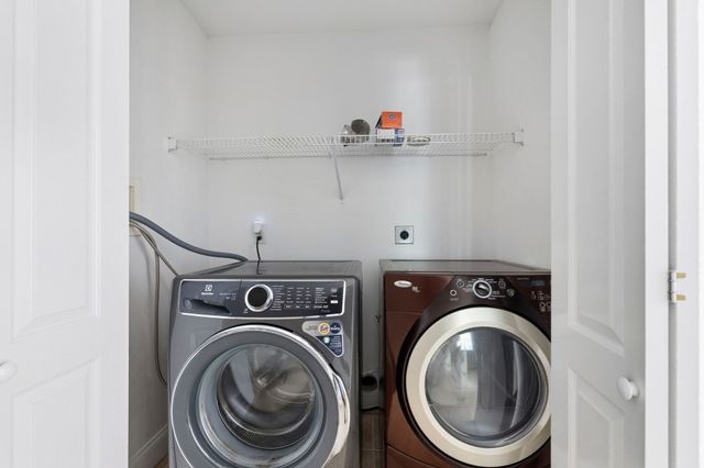 2A Auburn St 2A, Woburn, MA 01801