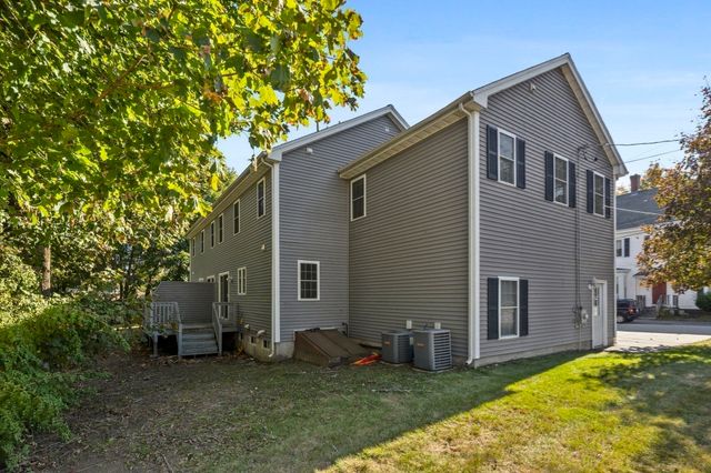 2A Auburn St 2A, Woburn, MA 01801